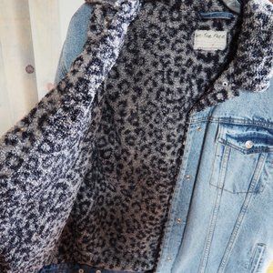 Free People "vintage kitty"  Sherpa Trucker Jacket